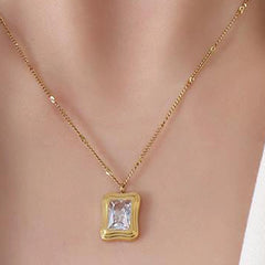 Necklace P201