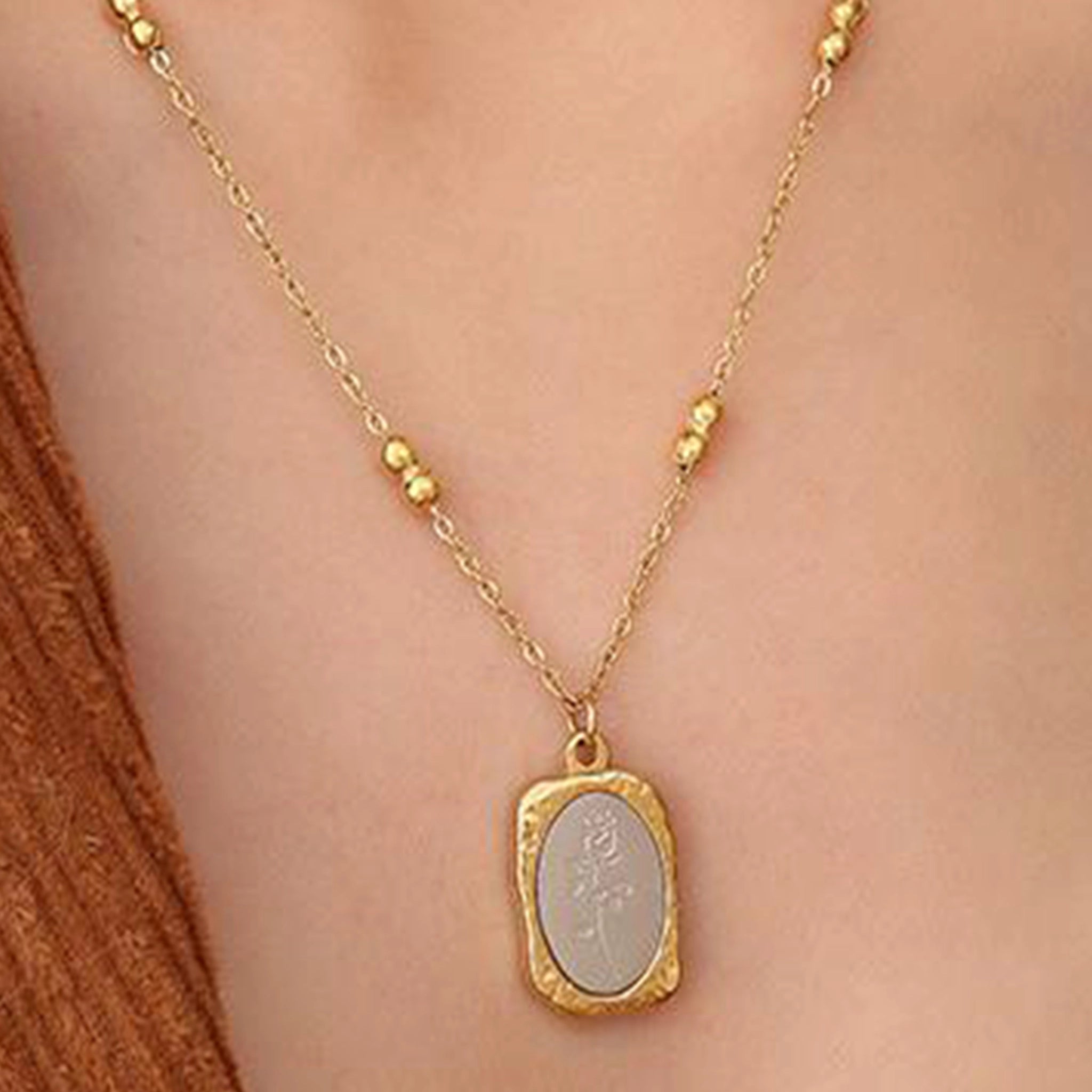 Necklace P133